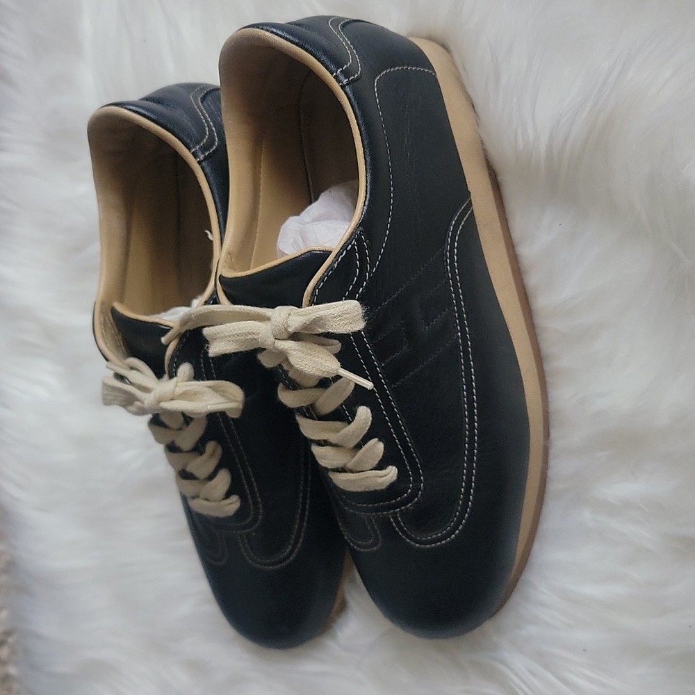 HERMES Sneaker - Picture 2 of 15